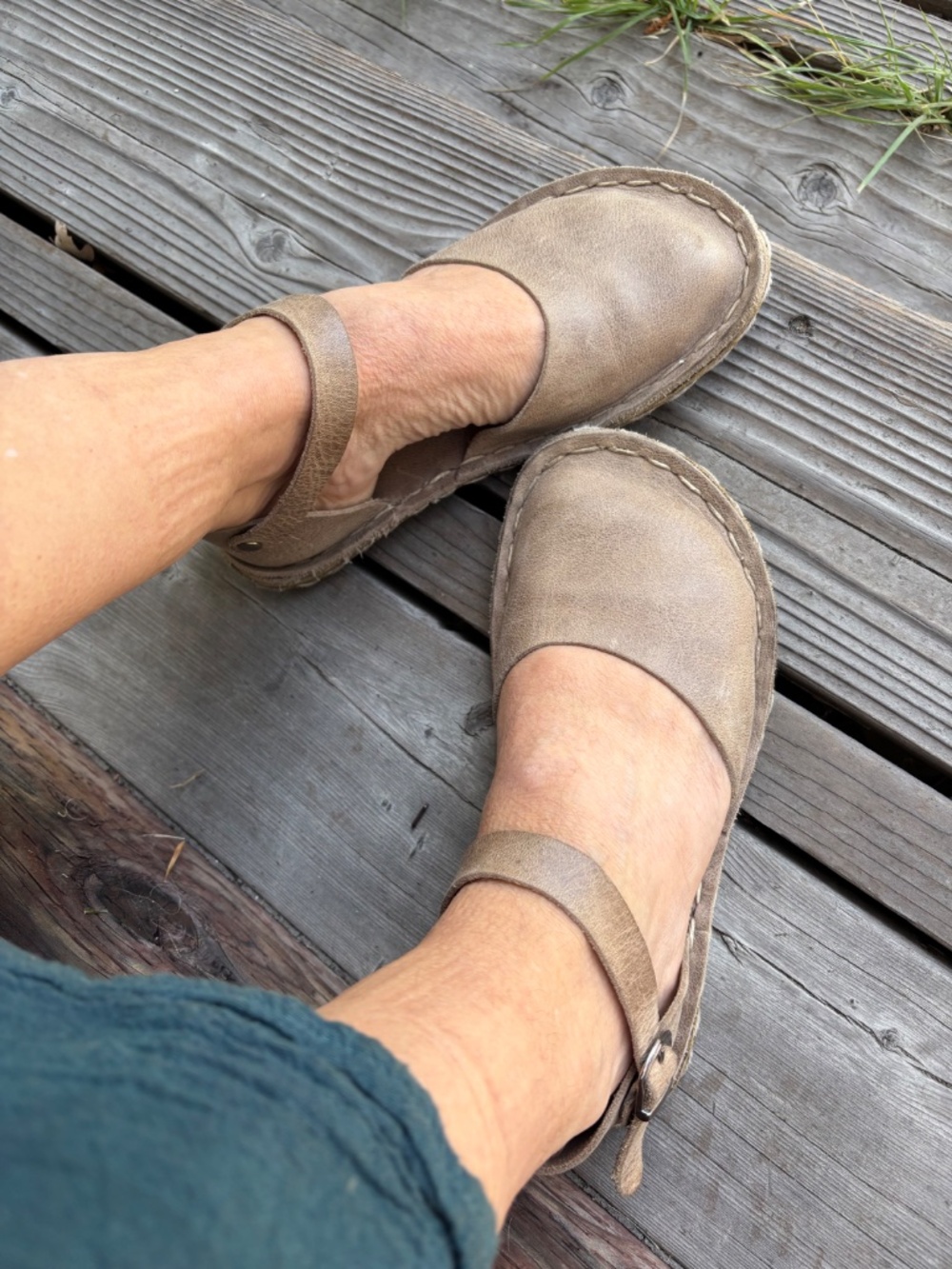 Beautiful Handmade Turkish Shoes - Picture 4 of 16